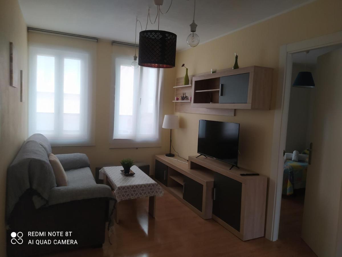 Vivienda Turistica Ramon Trillo En Muxia Apartment ภายนอก รูปภาพ
