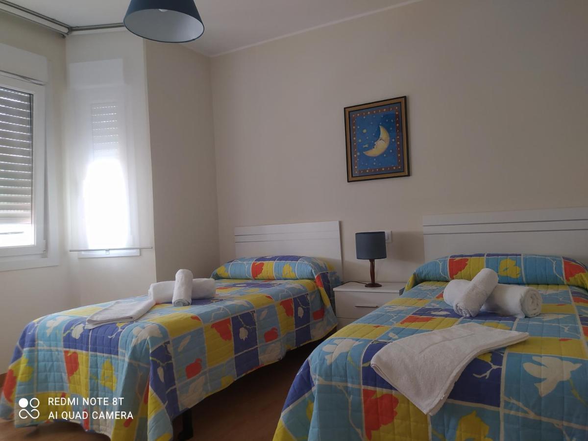Vivienda Turistica Ramon Trillo En Muxia Apartment ภายนอก รูปภาพ